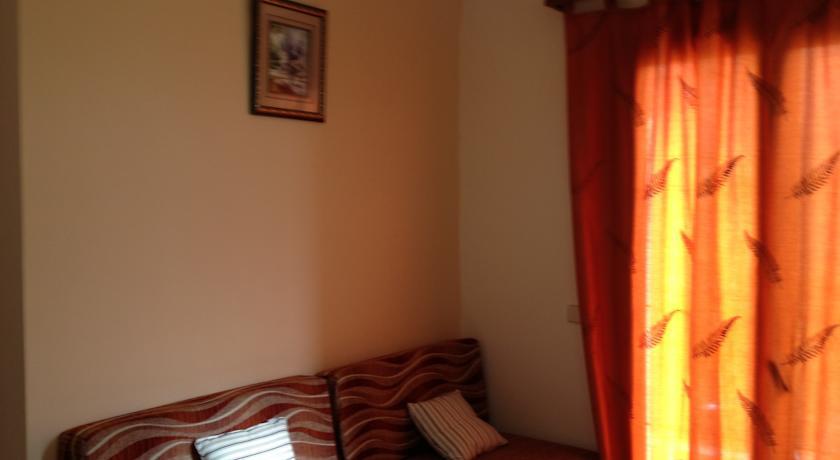 Iliana Apartments เยโอริยิอูโปลิส ภายนอก รูปภาพ