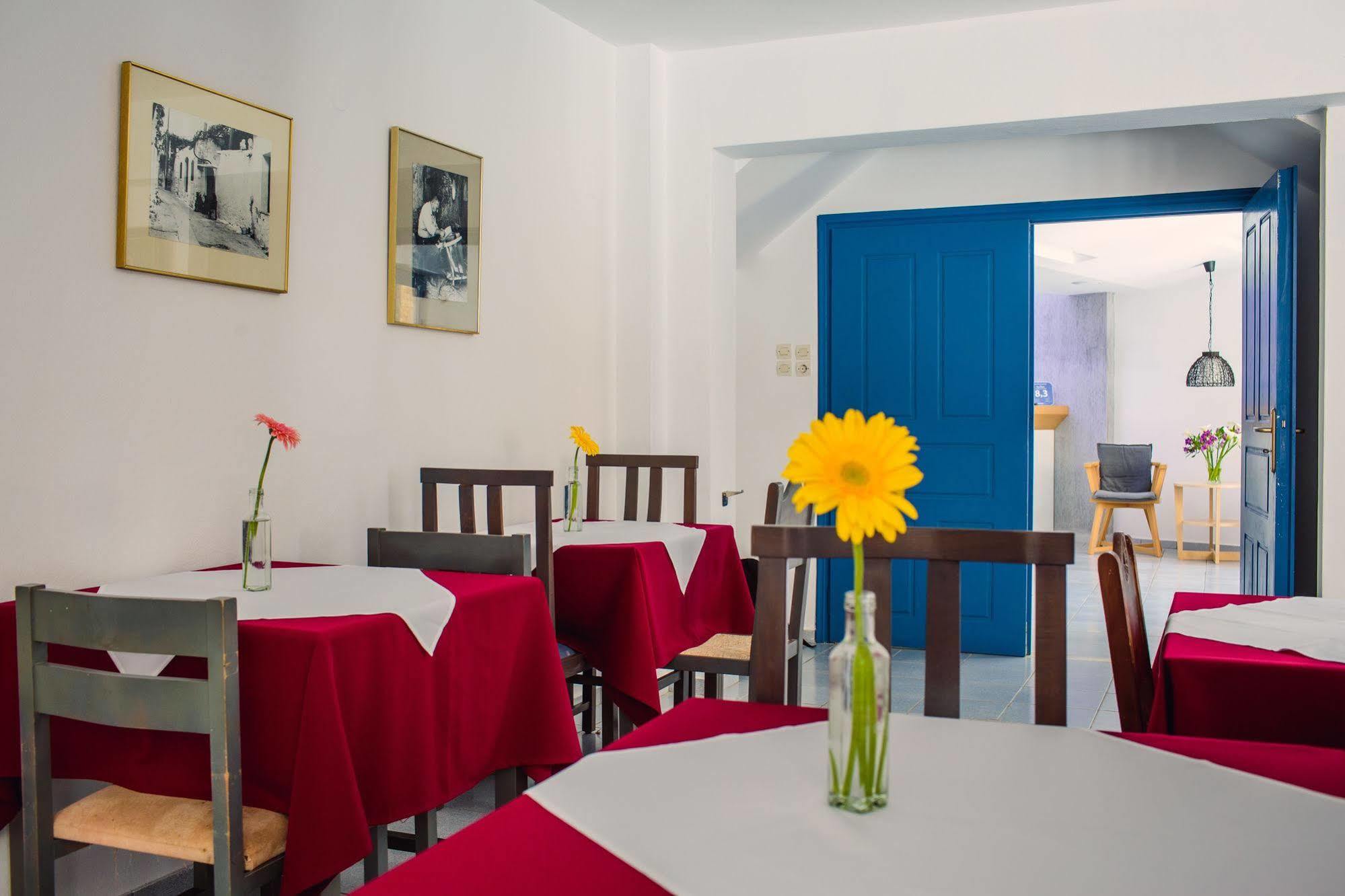 Iliana Apartments เยโอริยิอูโปลิส ภายนอก รูปภาพ